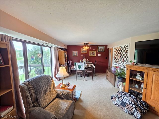 9630 Cove Drive, North Royalton, OH 44133