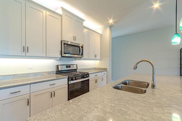 10696 SW Estella Lane, Port St. Lucie, FL 34987