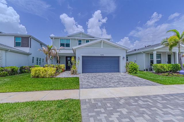 10696 SW Estella Lane, Port St. Lucie, FL 34987
