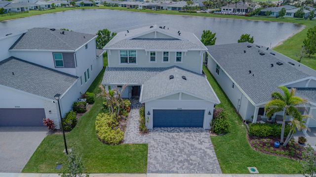 10696 SW Estella Lane, Port St. Lucie, FL 34987