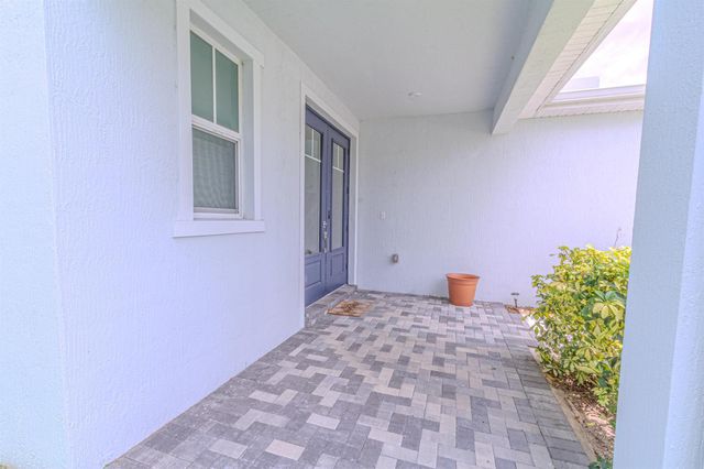 10696 SW Estella Lane, Port St. Lucie, FL 34987