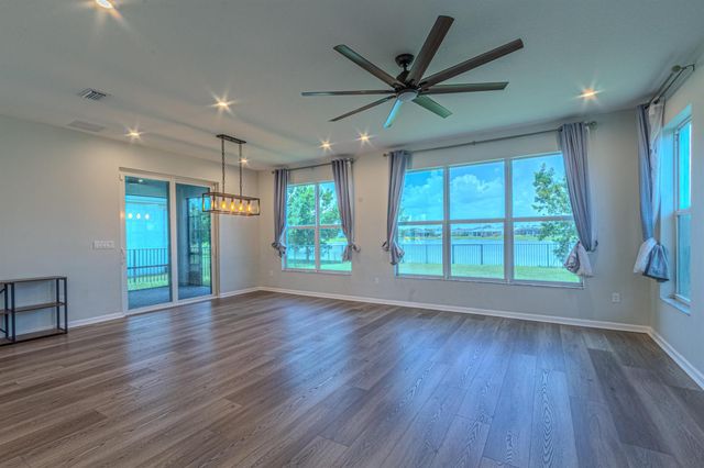 10696 SW Estella Lane, Port St. Lucie, FL 34987