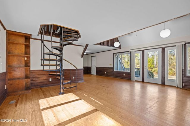 1480 Highway 101, Beaufort, NC 28516