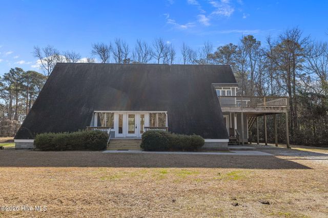 1480 Highway 101, Beaufort, NC 28516