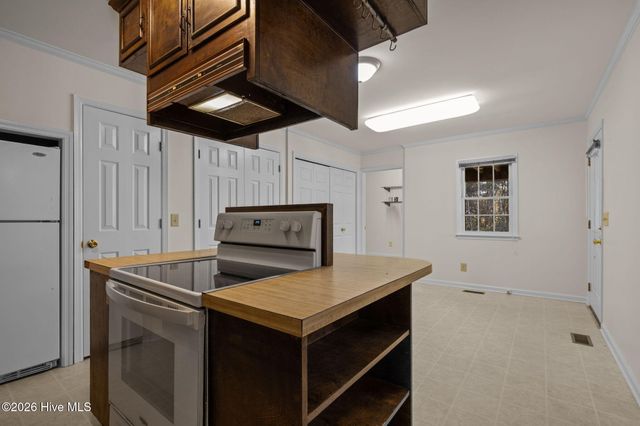 1480 Highway 101, Beaufort, NC 28516