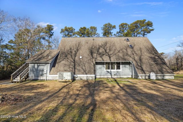 1480 Highway 101, Beaufort, NC 28516