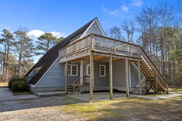 1480 Highway 101, Beaufort, NC 28516