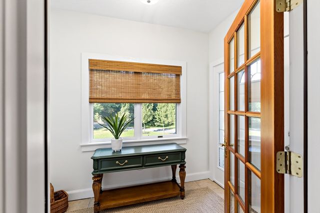 1 Little Smelt Pond Road B, Kingston, MA 02332