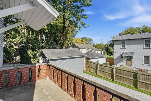 2542 Cypress Way, Cincinnati, OH 45212