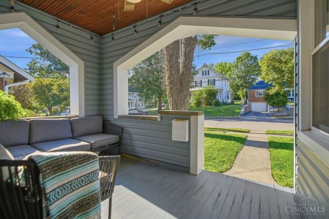 2542 Cypress Way, Cincinnati, OH 45212