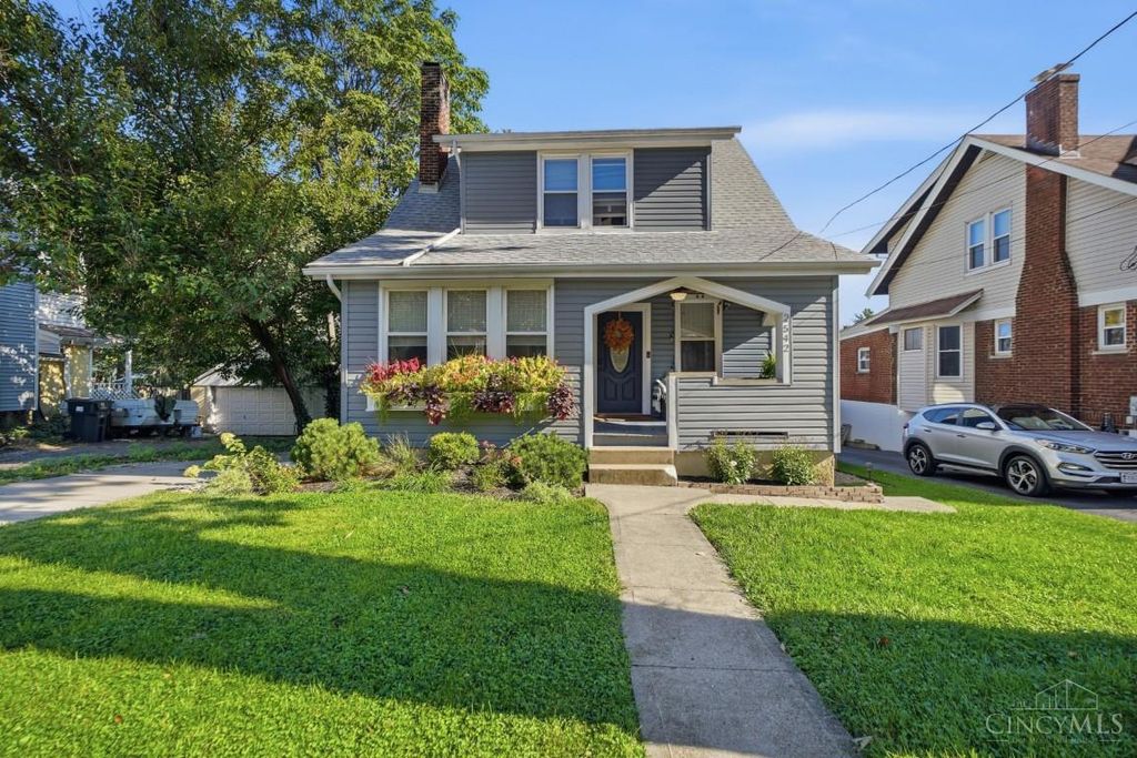 2542 Cypress Way, Cincinnati, OH 45212