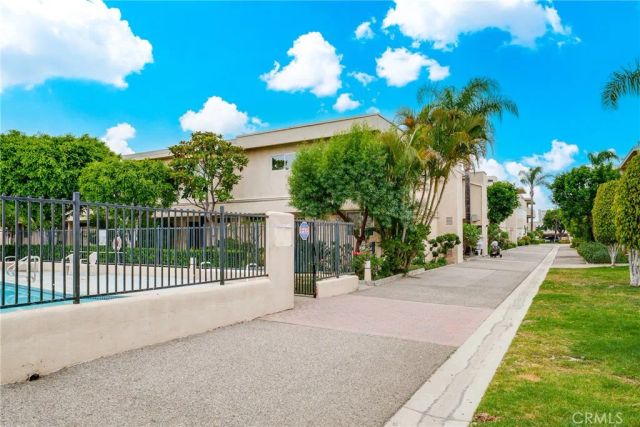 6317 Morse, North Hollywood, CA 91606