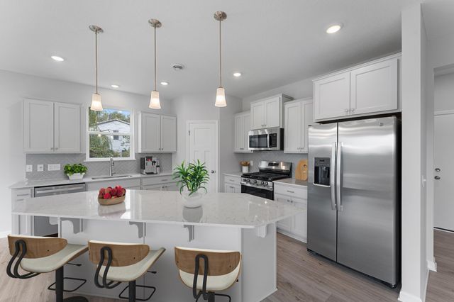 600 Haywood Drive, Lino Lakes, MN 55014