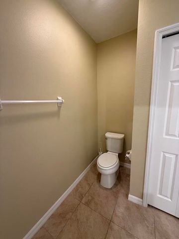 5234 Oakland Lake Circle, Fort Pierce, FL 34951