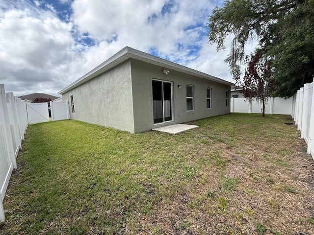 5234 Oakland Lake Circle, Fort Pierce, FL 34951