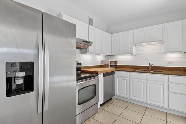 1932 Cedarwood Drive, Melbourne, FL 32935