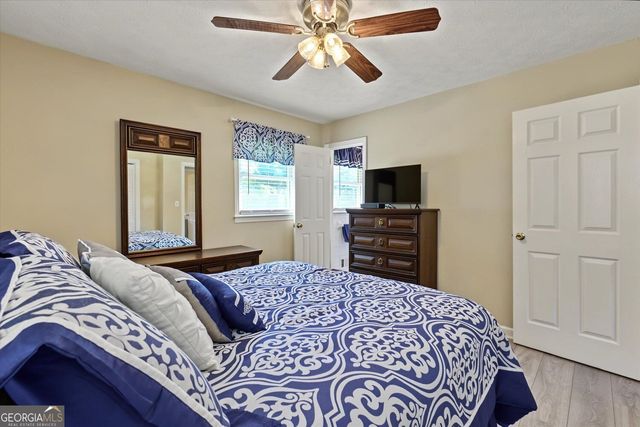 2275 Hurt Road SW, Marietta, GA 30008
