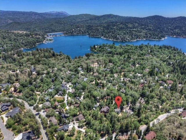 1023 Pintail Circle, Lake Arrowhead, CA 92352