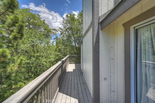1023 Pintail Circle, Lake Arrowhead, CA 92352
