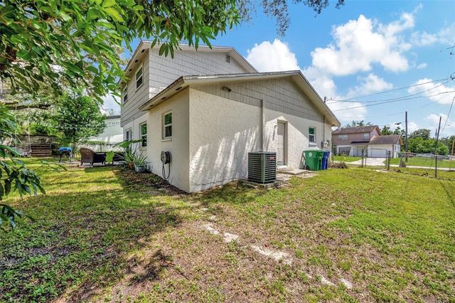 4612 E SENECA AVENUE, Tampa, FL 33617