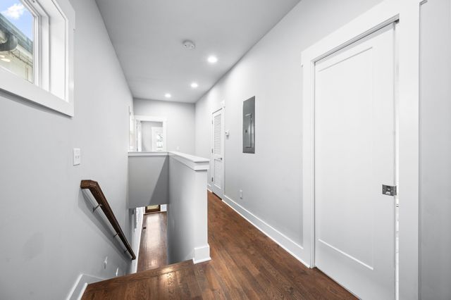 1833 16th Ave, N, Nashville, TN 37208