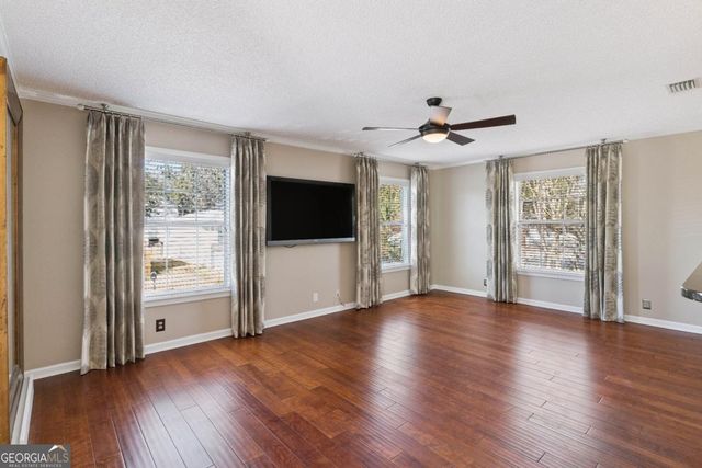 232 Georgia Street, St. Simons, GA 31522