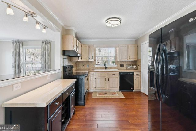 232 Georgia Street, St. Simons, GA 31522