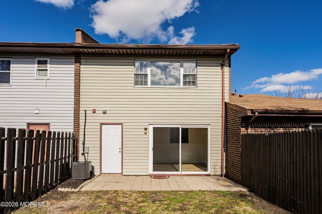 40 Greenwood Loop Road, Brick, NJ 08724