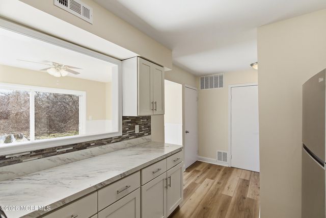 40 Greenwood Loop Road, Brick, NJ 08724