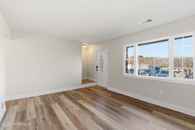 40 Greenwood Loop Road, Brick, NJ 08724