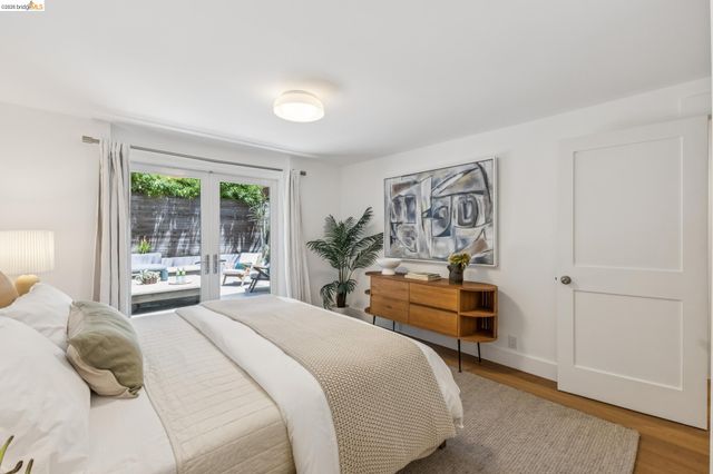 98 Montell St, Oakland, CA 94611