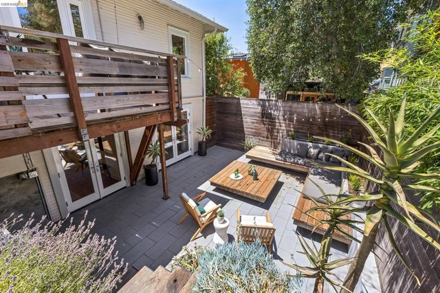 98 Montell St, Oakland, CA 94611