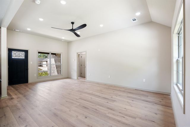 419 Gia, Bono, AR 72416