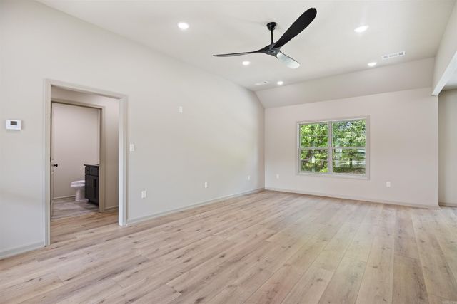419 Gia, Bono, AR 72416