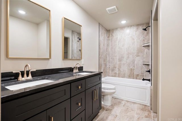 419 Gia, Bono, AR 72416