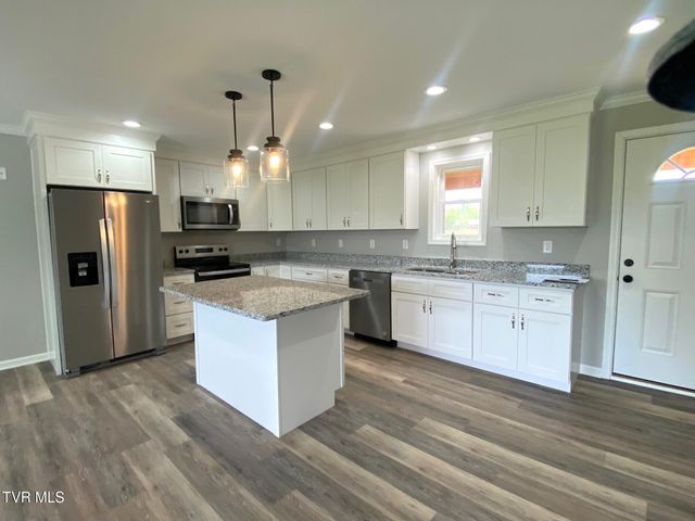 625 Seaton Road, Afton, TN 37616