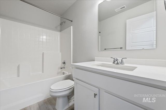 3079 S Green Forest Way, Boise, ID 83709