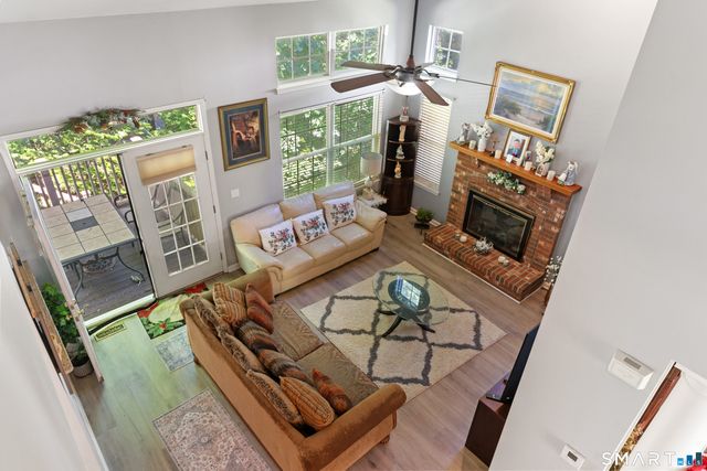 40 Lexington Way North, Milford, CT 06461