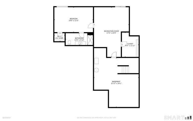 40 Lexington Way North, Milford, CT 06461