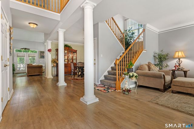 40 Lexington Way North, Milford, CT 06461