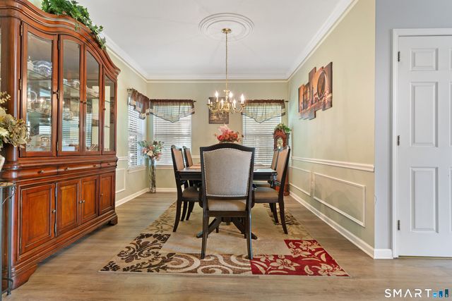 40 Lexington Way North, Milford, CT 06461