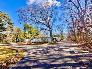 620 Montauk Highway 33, Westhampton Beach, NY 11791
