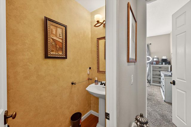 8740 Laguna St, Chowchilla, CA 93610