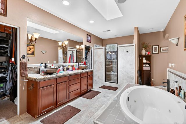 8740 Laguna St, Chowchilla, CA 93610