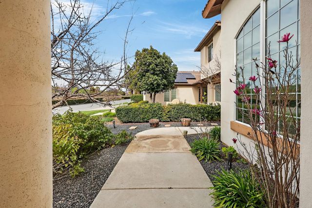 8740 Laguna St, Chowchilla, CA 93610