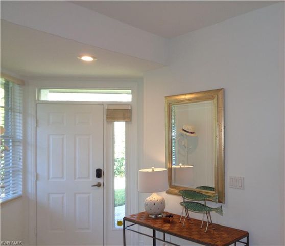 515 Laguna Royale BLVD # 102, Naples, FL 34119