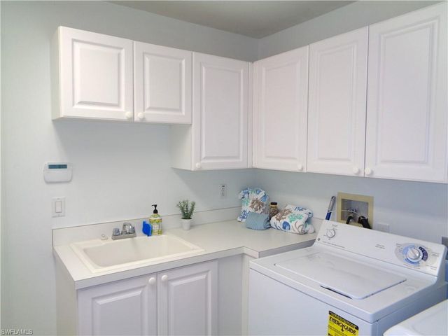 515 Laguna Royale BLVD # 102, Naples, FL 34119