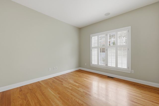 35 Peter Street, Holliston, MA 01746