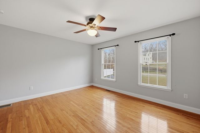 35 Peter Street, Holliston, MA 01746