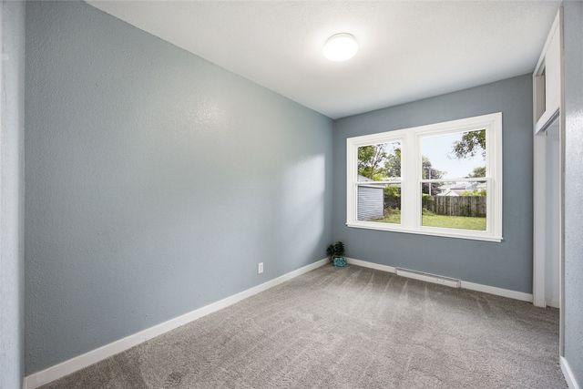 3811 Mount Vernon Road SE, Cedar Rapids, IA 52403